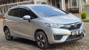 Honda Fit 2018 Silver