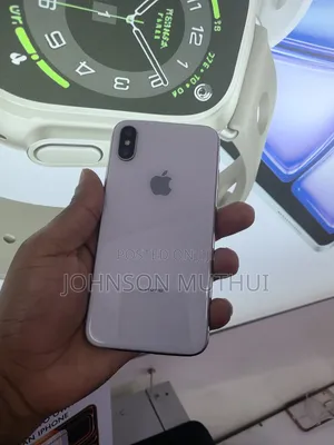 Apple iPhone X 64 GB White