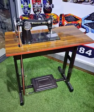 Commercial Singer Sewing Machine With Completely Imported Table New
