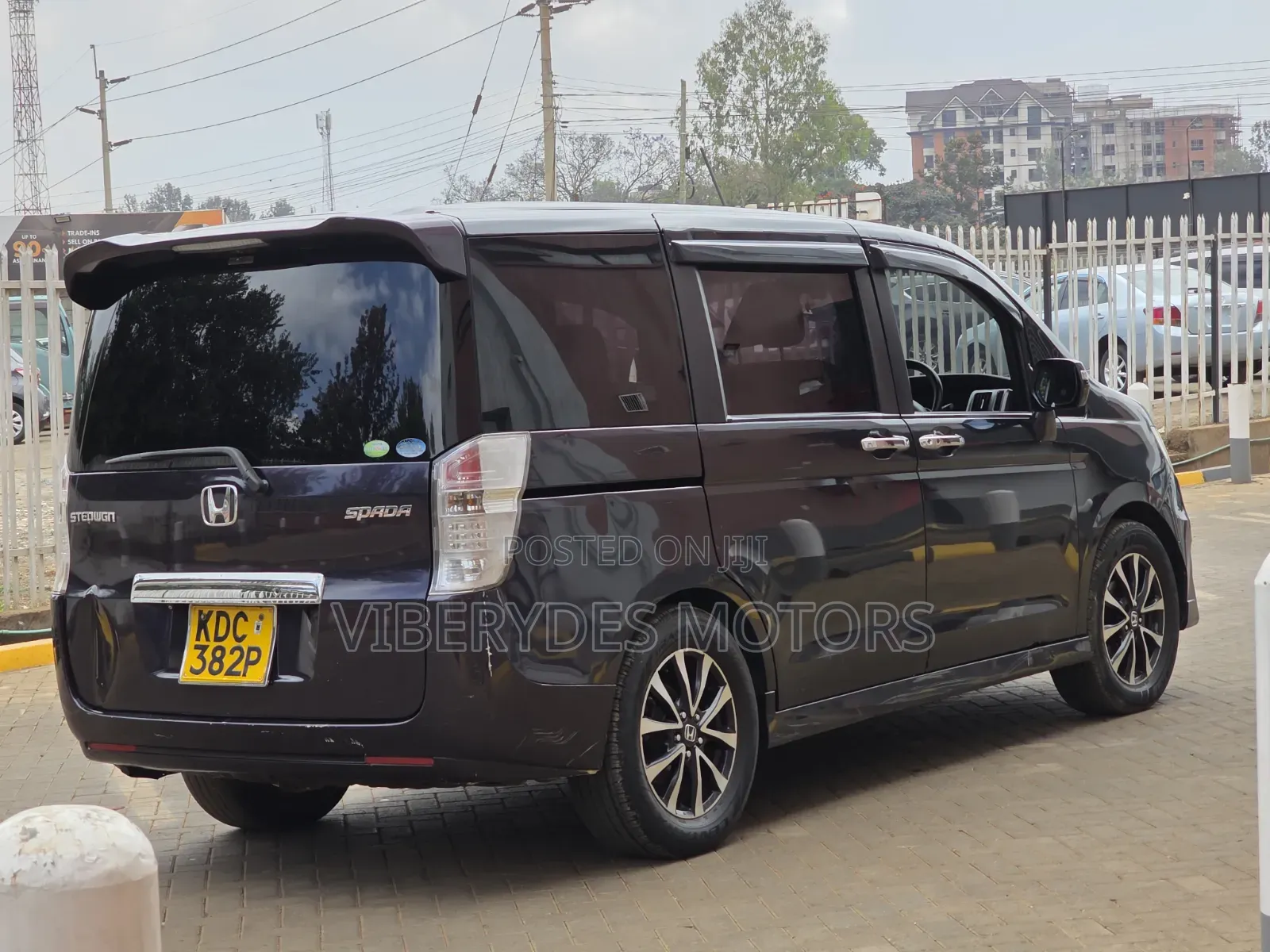 Honda Stepwgn 2014