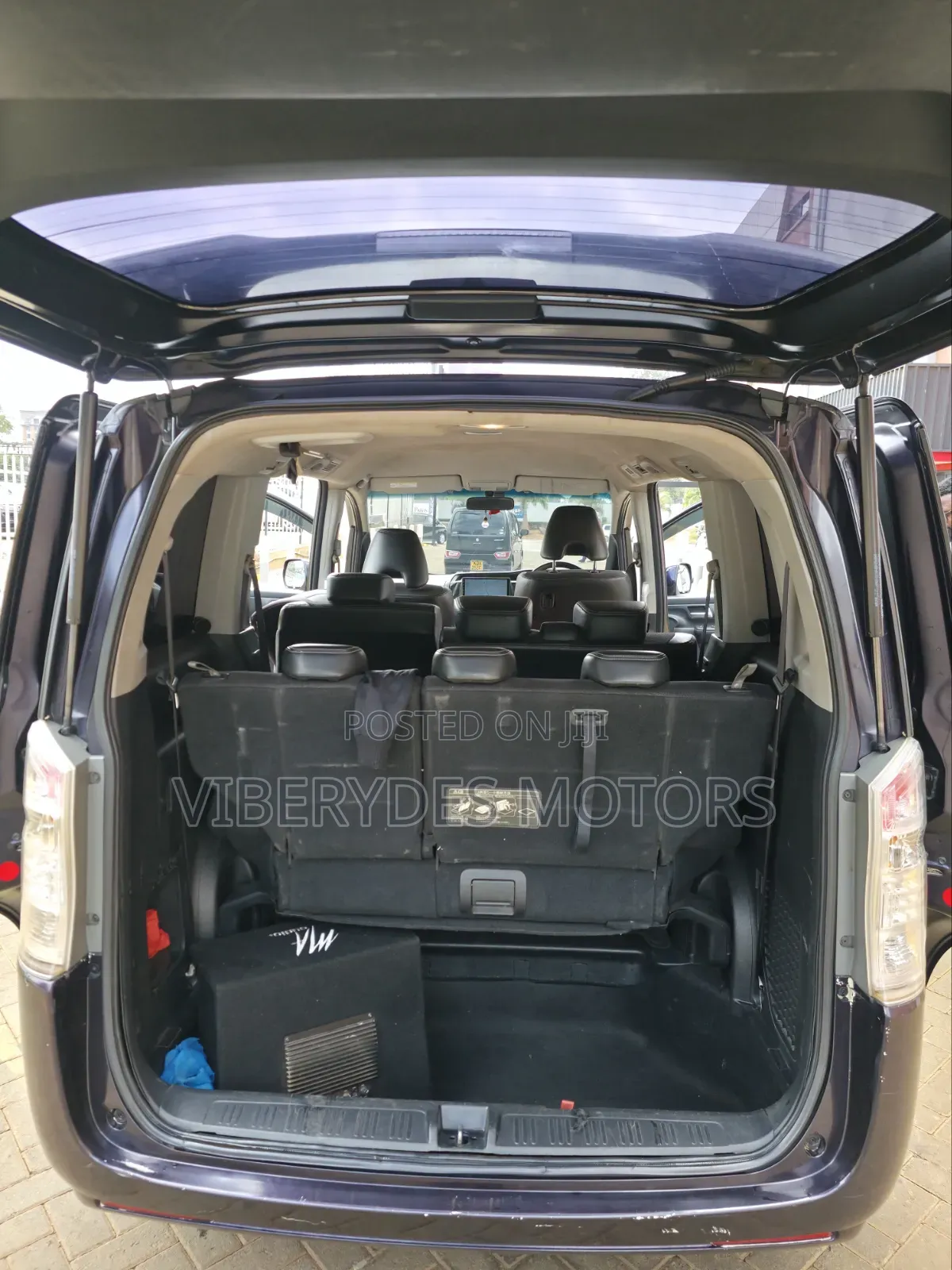 Honda Stepwgn 2014