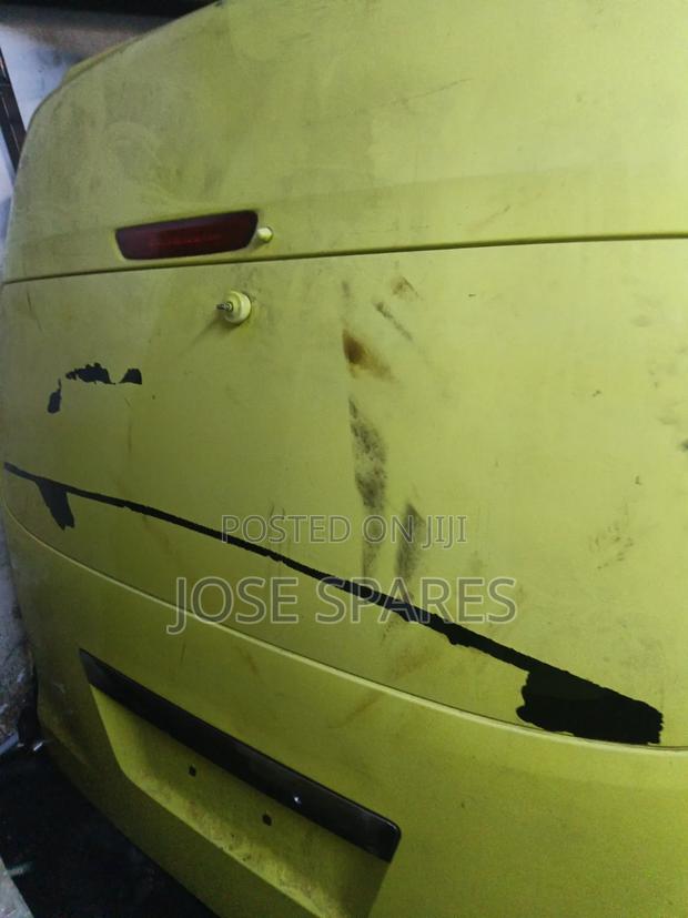 Nissan Caravan Boot - main view
