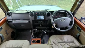 Toyota Land Cruiser 79 Series 2014 Green