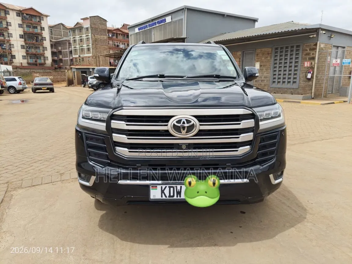 Toyota Land Cruiser Prado 2015 Black