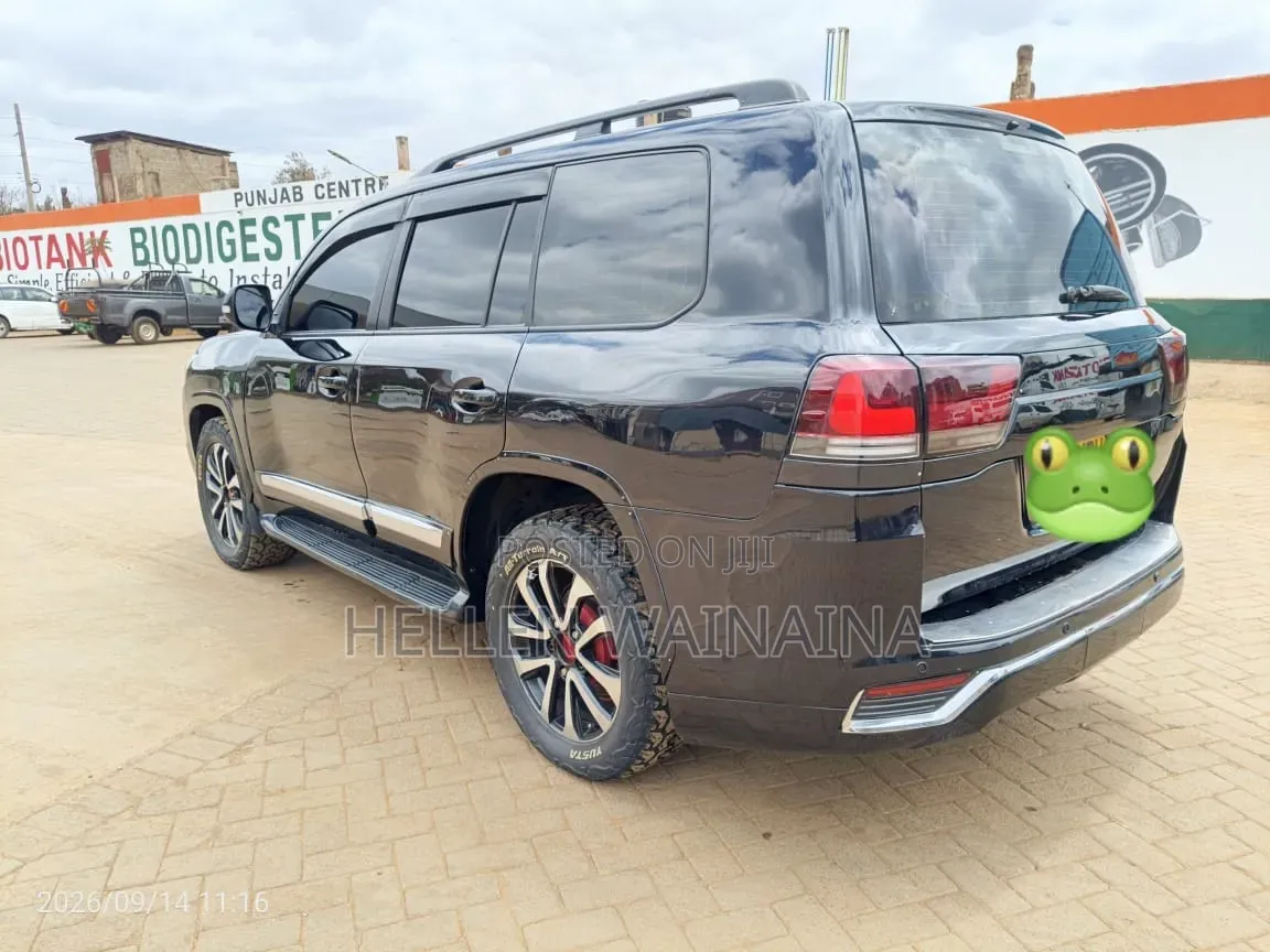 Toyota Land Cruiser Prado 2015 Black