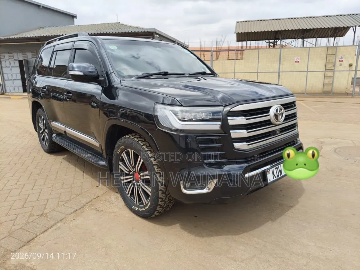 Toyota Land Cruiser Prado 2015 Black