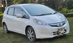 Honda Fit 2013 White