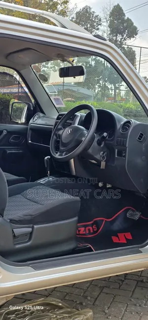 Suzuki Jimny 2015 Silver