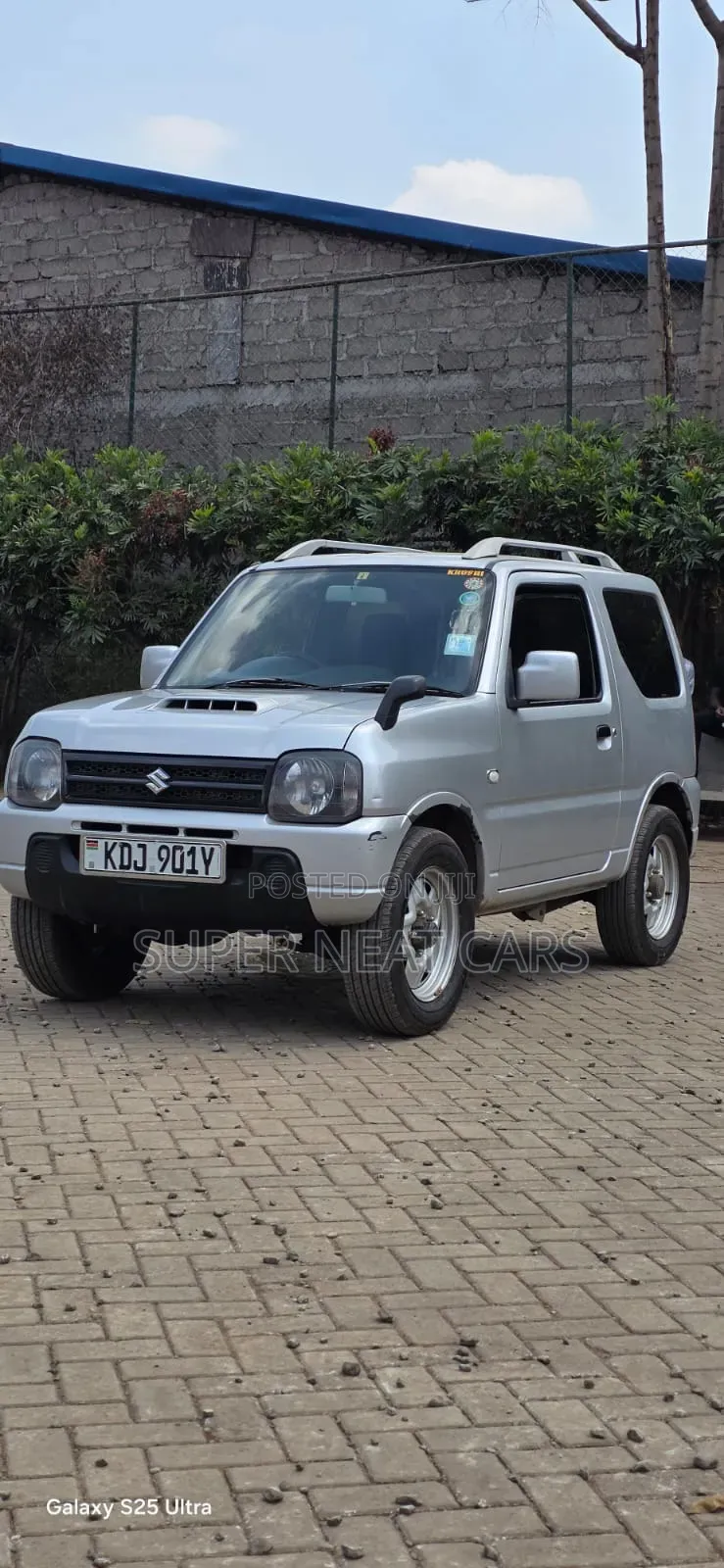 Suzuki Jimny 2015 Silver