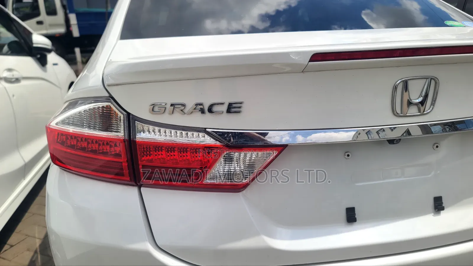 Honda Grace 1.5 Hybrid FWD 2019 White