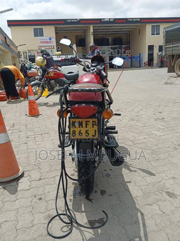 Bajaj Boxer 150 UG 2022 Red - main view