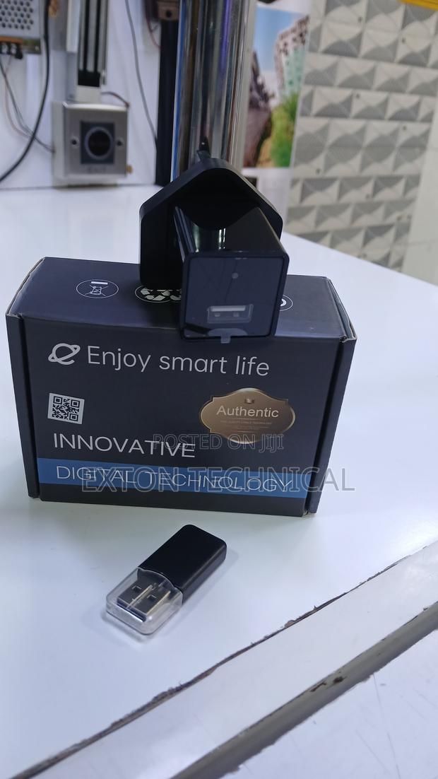 Wireless Wifi Mini Charger Hidden Spy Camera