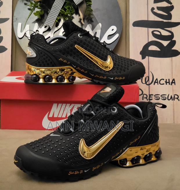 Nike Ultra