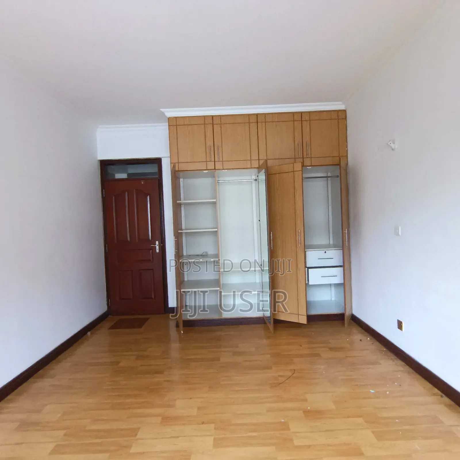 3bdrm Apartment in Parklands for rent