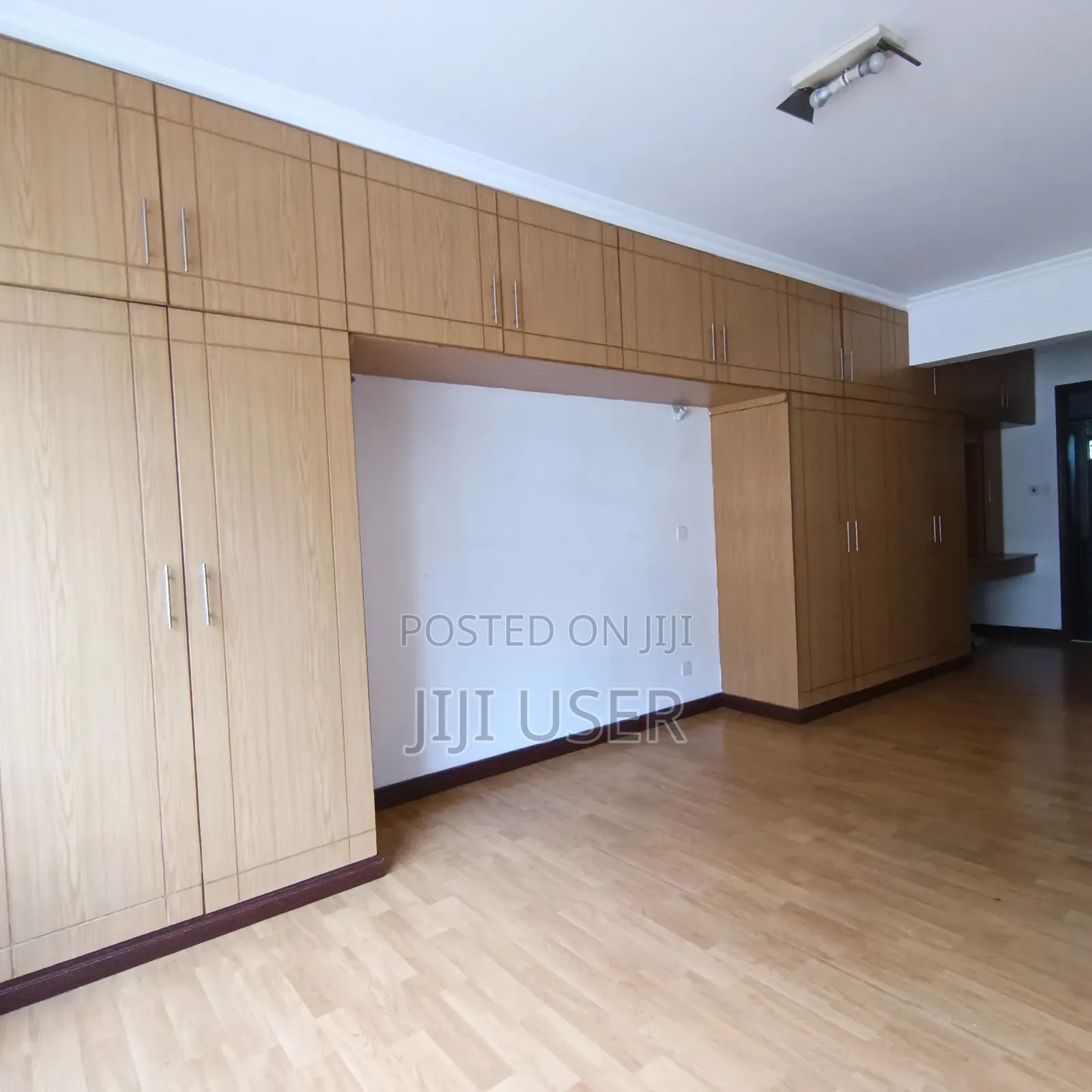 3bdrm Apartment in Parklands for rent