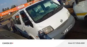 Nissan Vanette 2010 White
