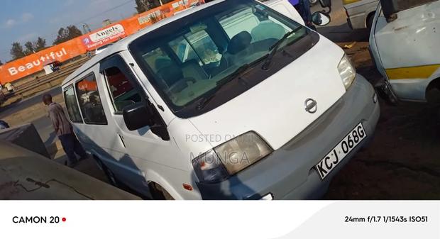 Nissan Vanette 2010 White