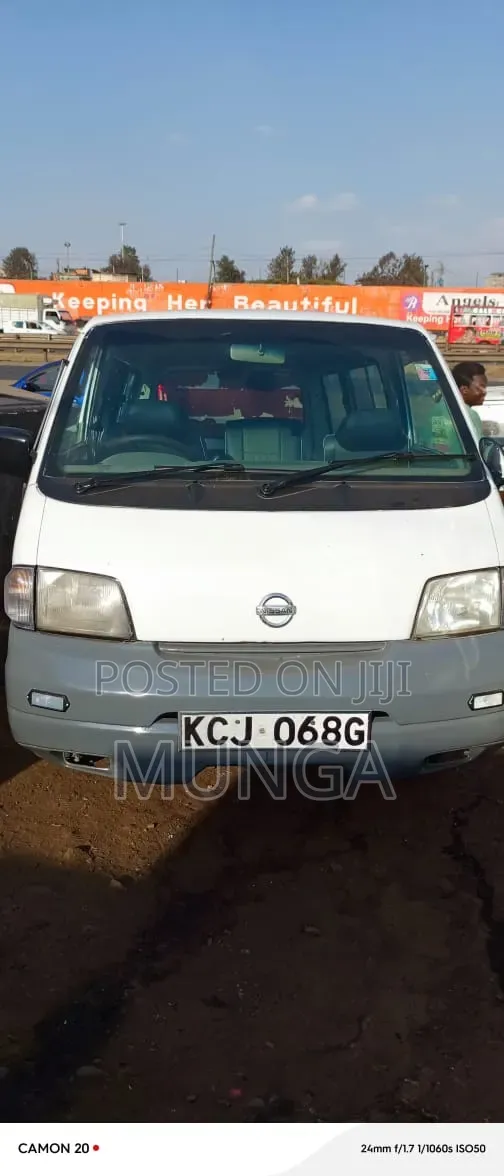 Nissan Vanette 2010 White