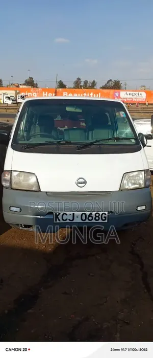Nissan Vanette 2010 White
