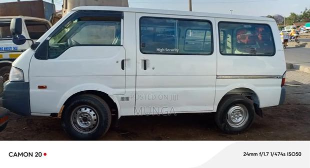 Nissan Vanette 2010 White - thumbnail 4