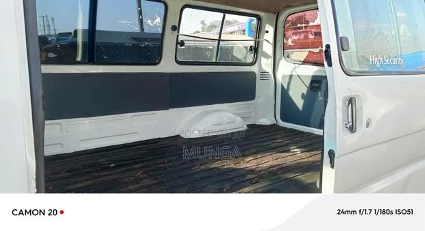 Nissan Vanette 2010 White - thumbnail 5