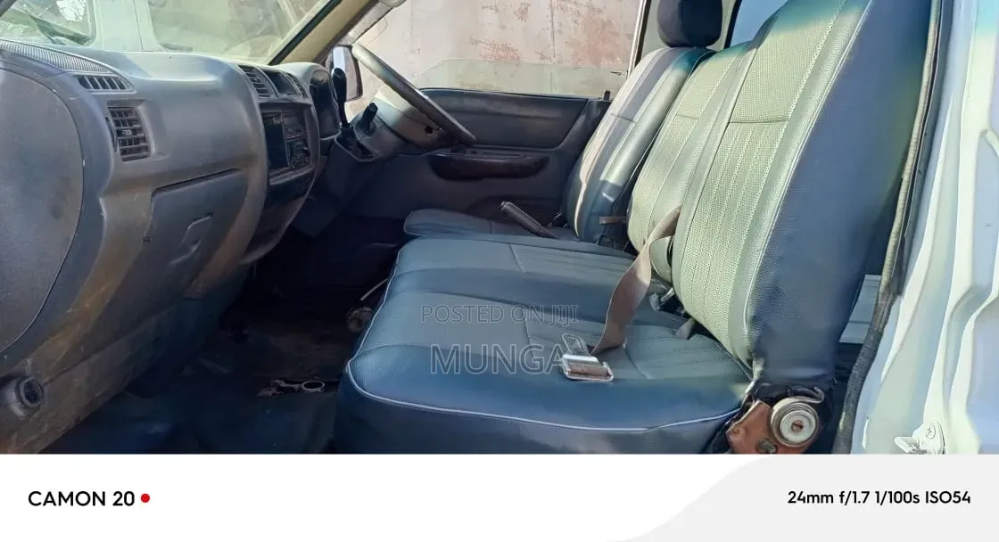 Nissan Vanette 2010 White