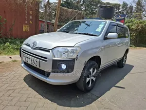 Toyota Succeed 2019 Silver