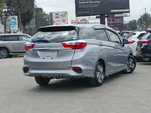 Honda Fit Shuttle 1.5 G 2WD 2019 Silver