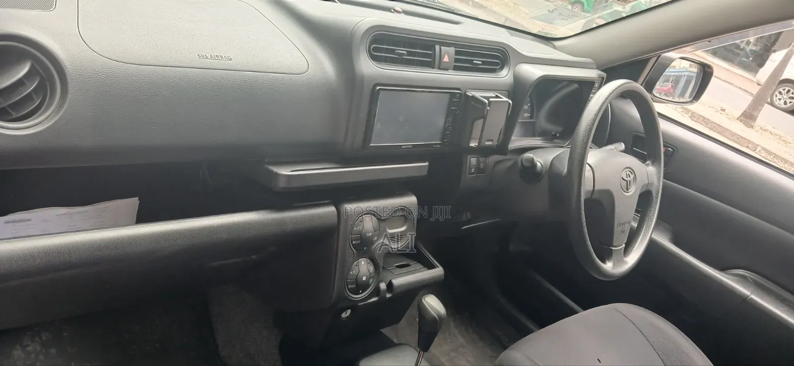 Toyota Probox 1.5 DX Comfort 2WD 2019 Black