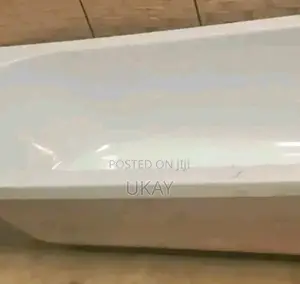 Bathtub-Acrylic Rectangular.