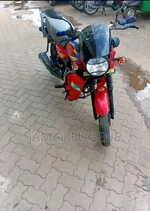 Bajaj Boxer 150 UG 2018 Red