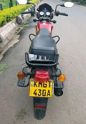 Bajaj Boxer 150 UG 2018 Red