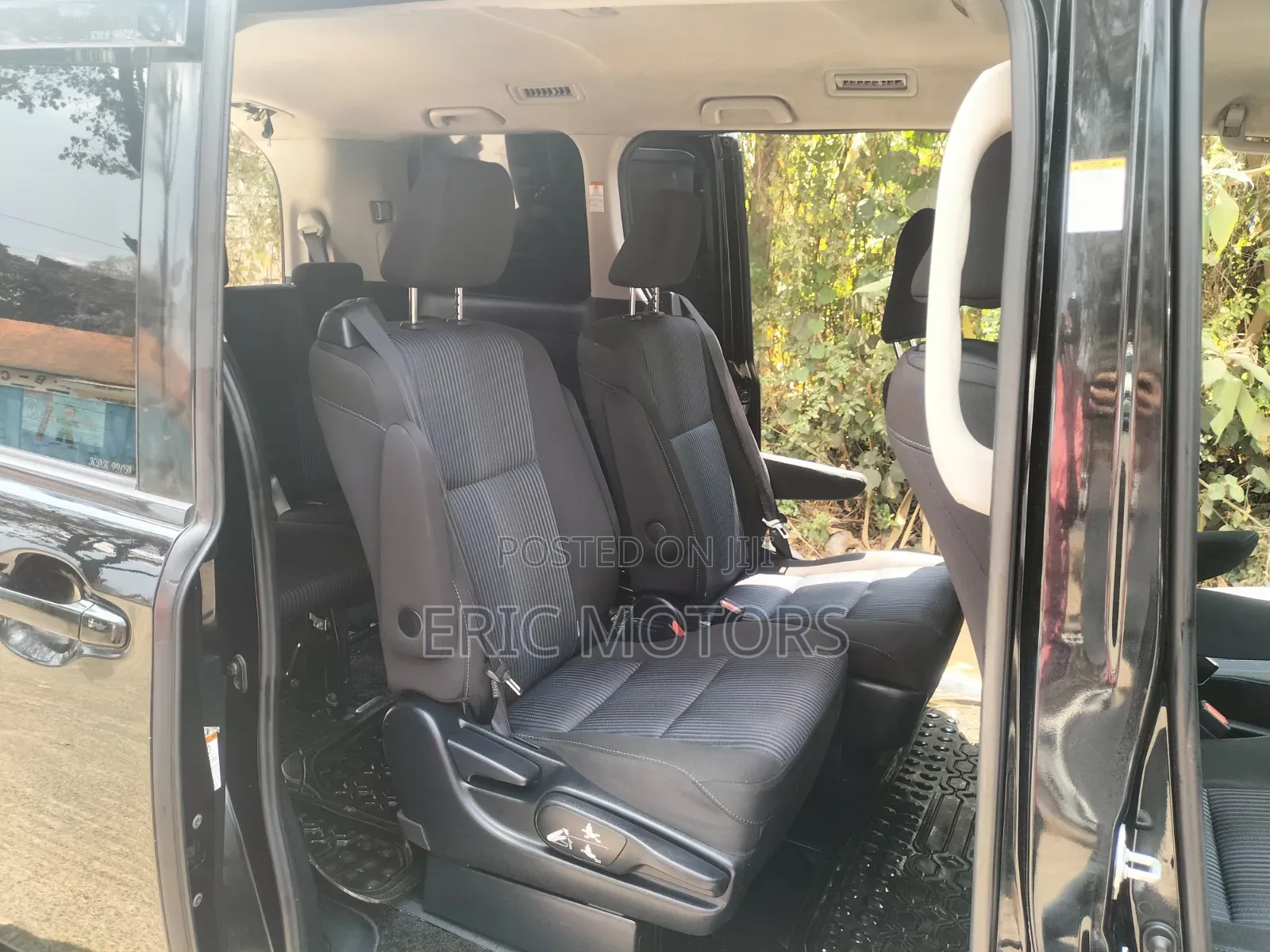 Toyota Noah 2015 Black