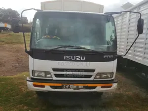 Isuzu FRR Lorry 2010 White