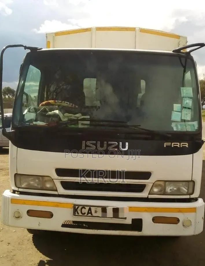 Isuzu FRR Lorry 2010 White
