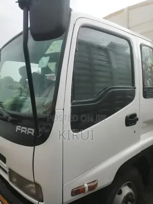 Isuzu FRR Lorry 2010 White
