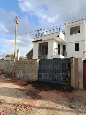 4bdrm Mansion in Riverside Estate, Kenyatta Road / Theta for sale