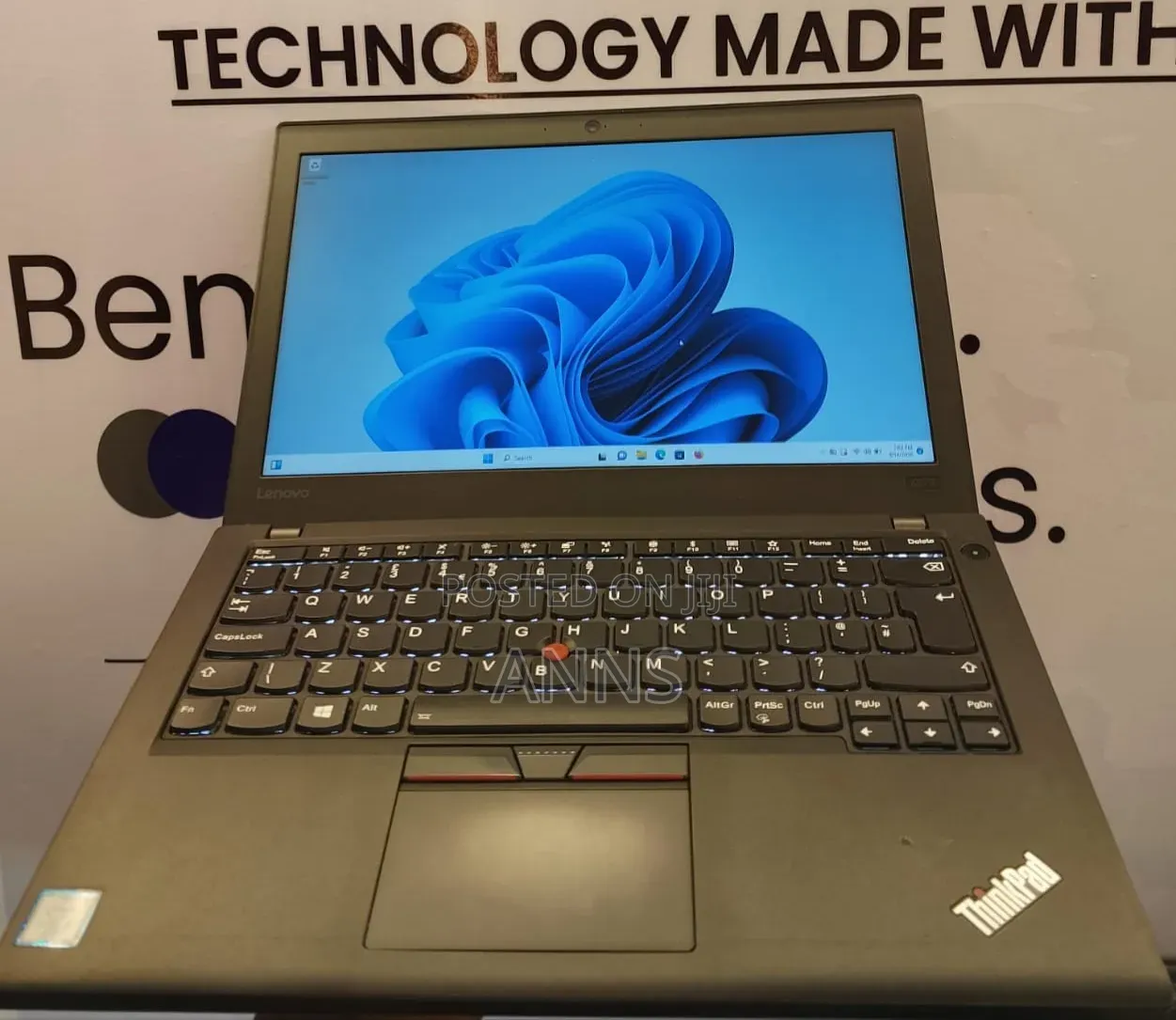 New Laptop Lenovo ThinkPad X270 8GB Intel Core i5 SSD 6T