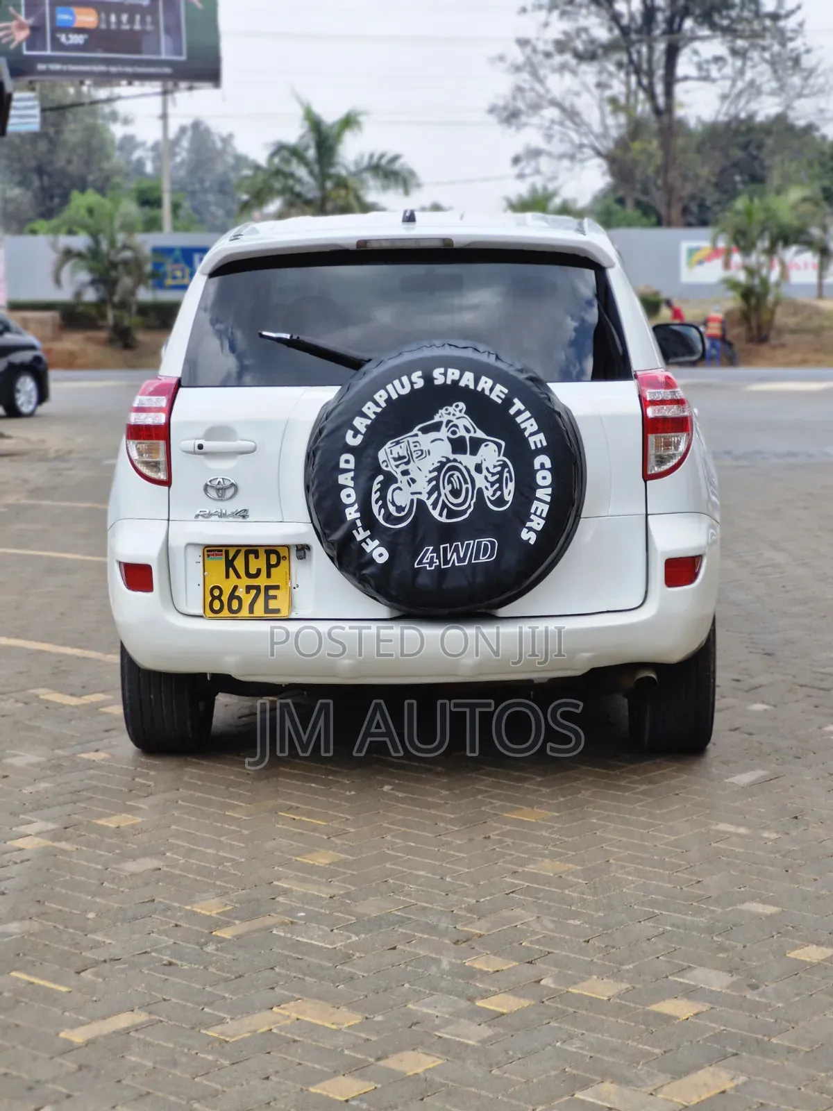 Toyota RAV4 2010 White
