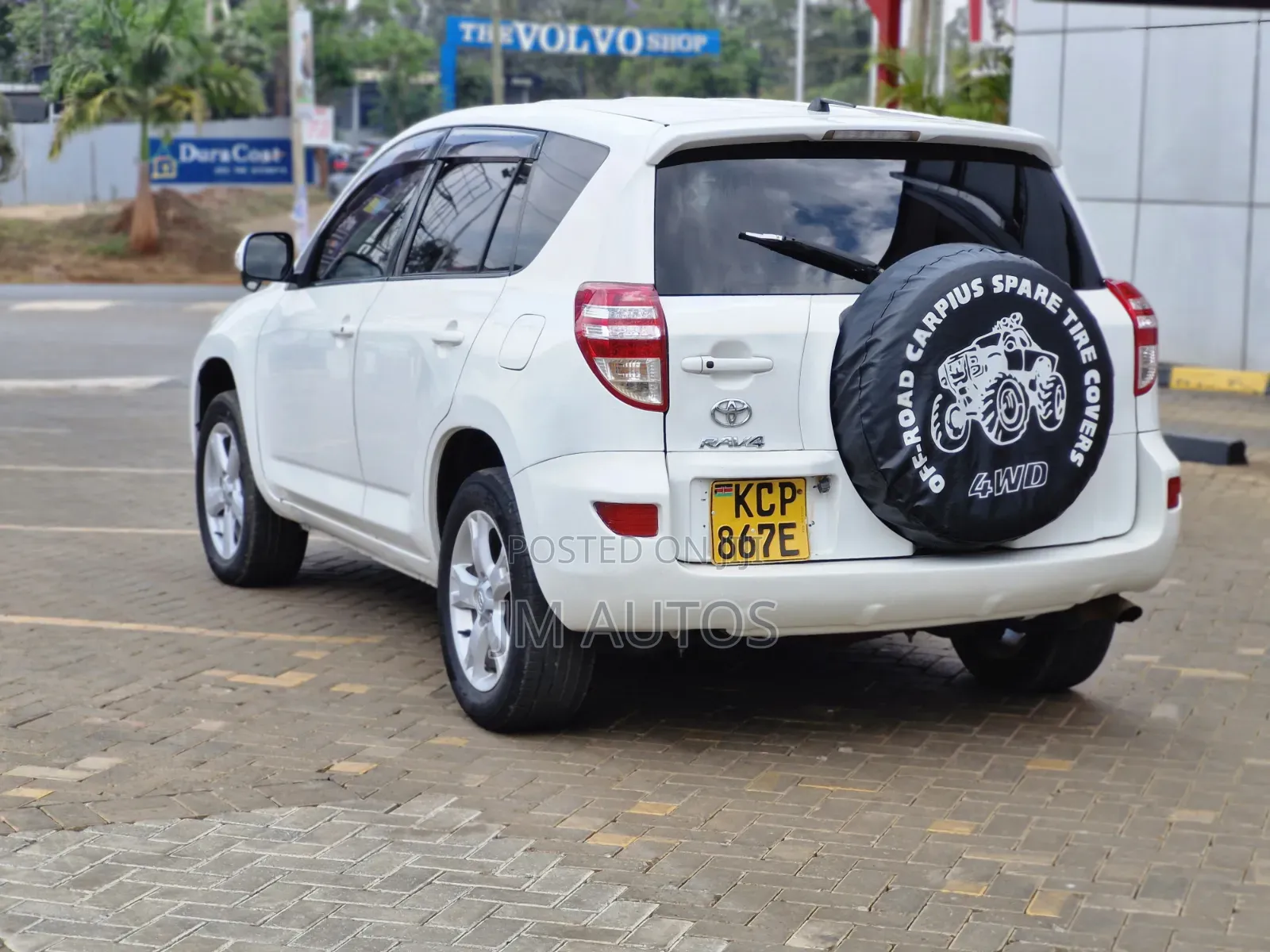 Toyota RAV4 2010 White
