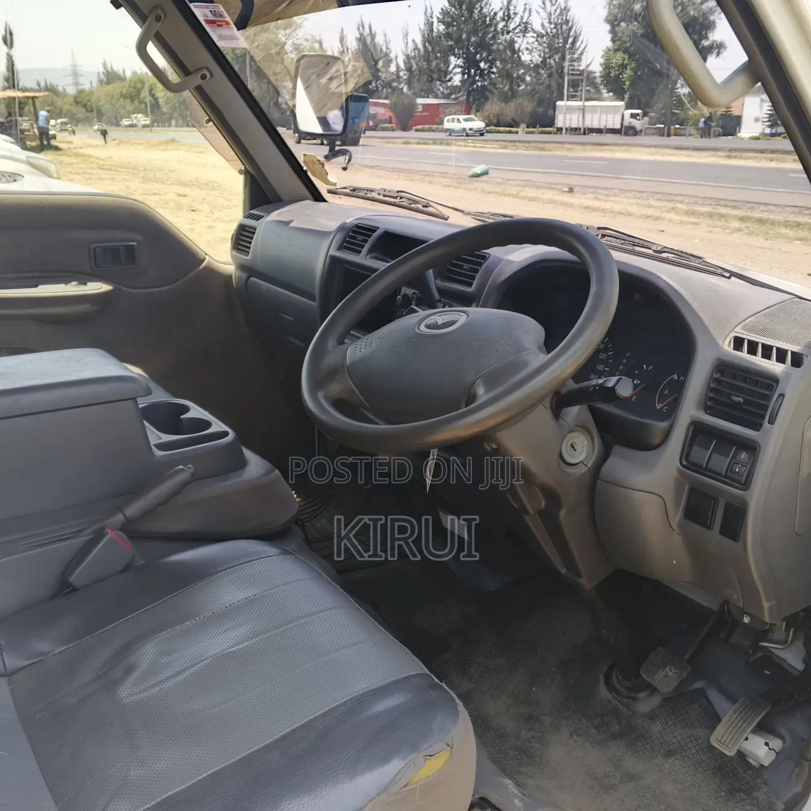 Mazda Bongo 2013 White