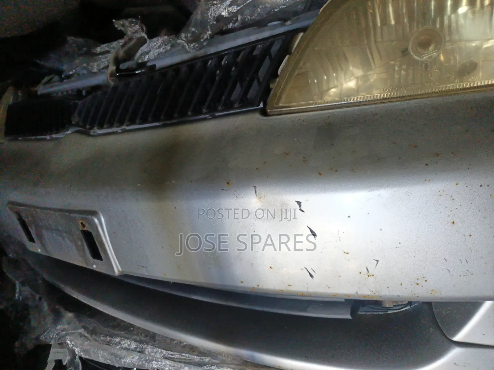 Toyota Platz Nosecut
