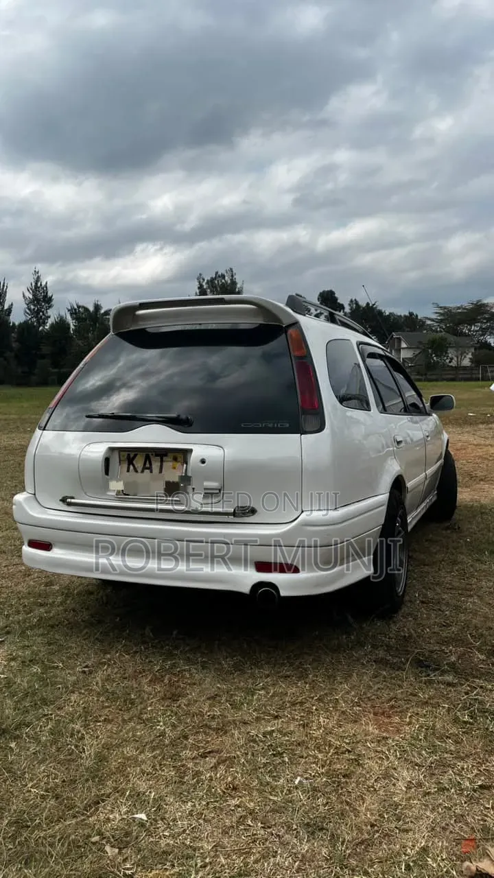 Toyota Carib 1998