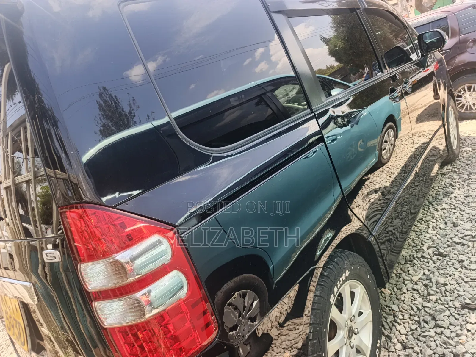 Toyota Noah 2012 Black