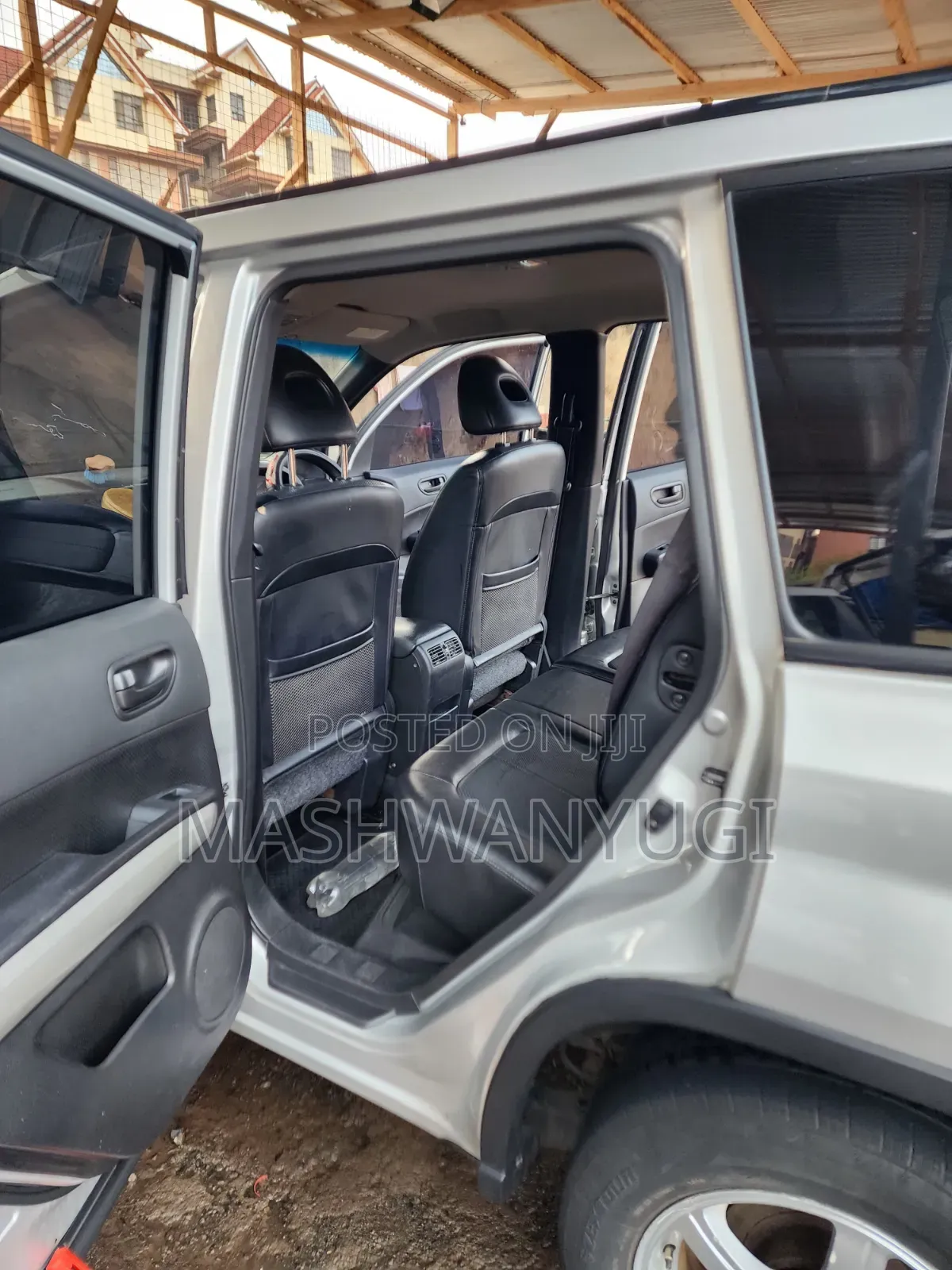 Nissan X-Trail 2.0 Petrol AWD 2013 Silver