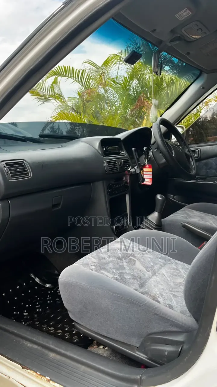 Toyota Carib 1998