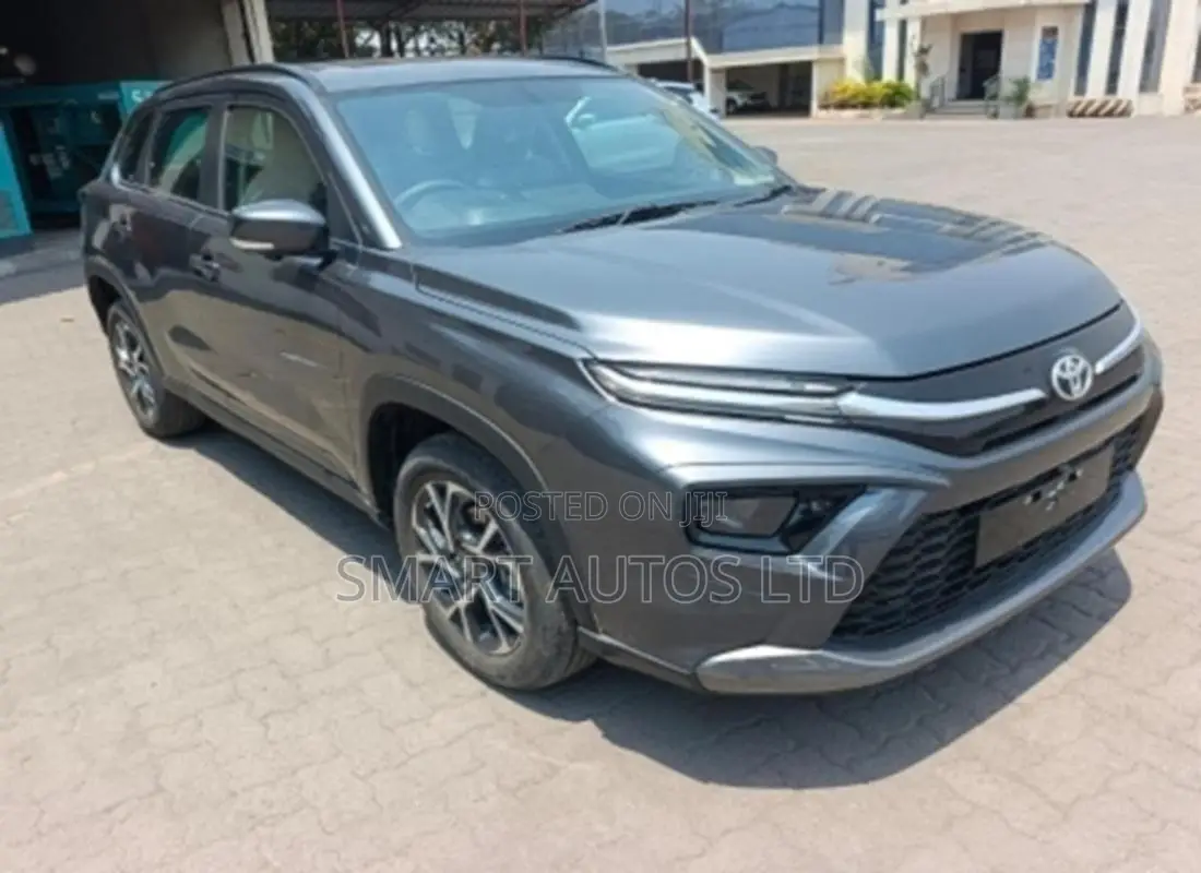 Toyota Urban Cruiser 2025 Gray