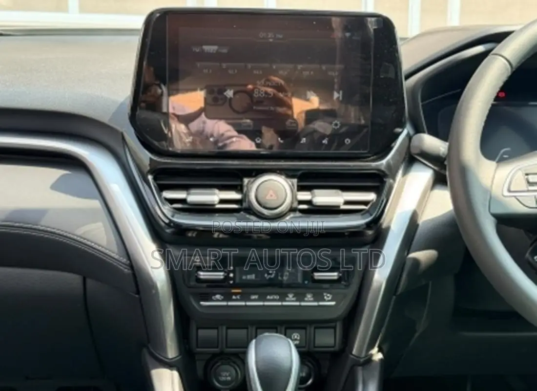 Toyota Urban Cruiser 2025 Gray