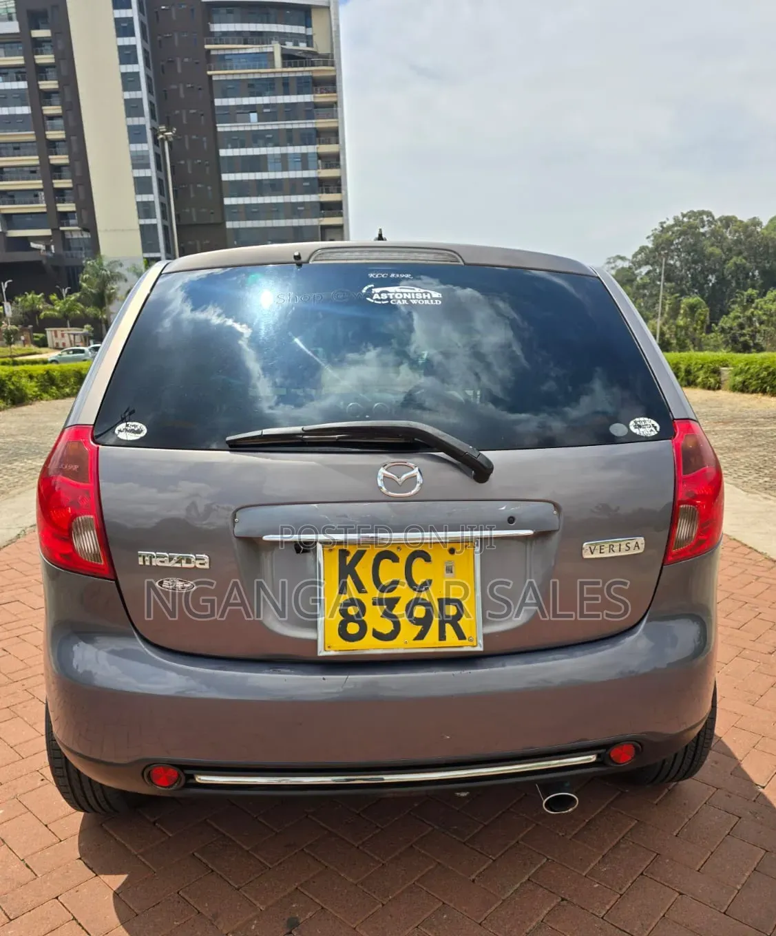 Mazda Verisa 2008 Gray