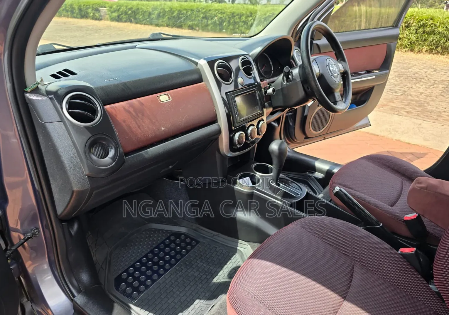 Mazda Verisa 2008 Gray